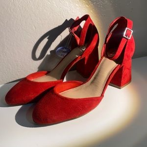 Gianni Bini strap short heels suede heel